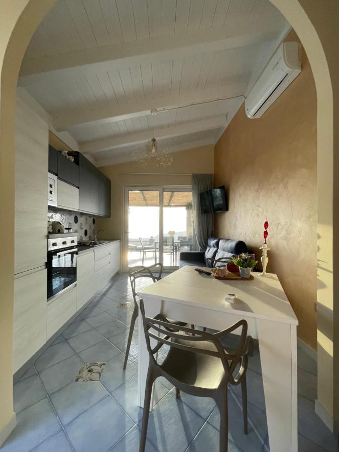 Casa Vacanze Villa La Gatta Vatolla Exterior foto