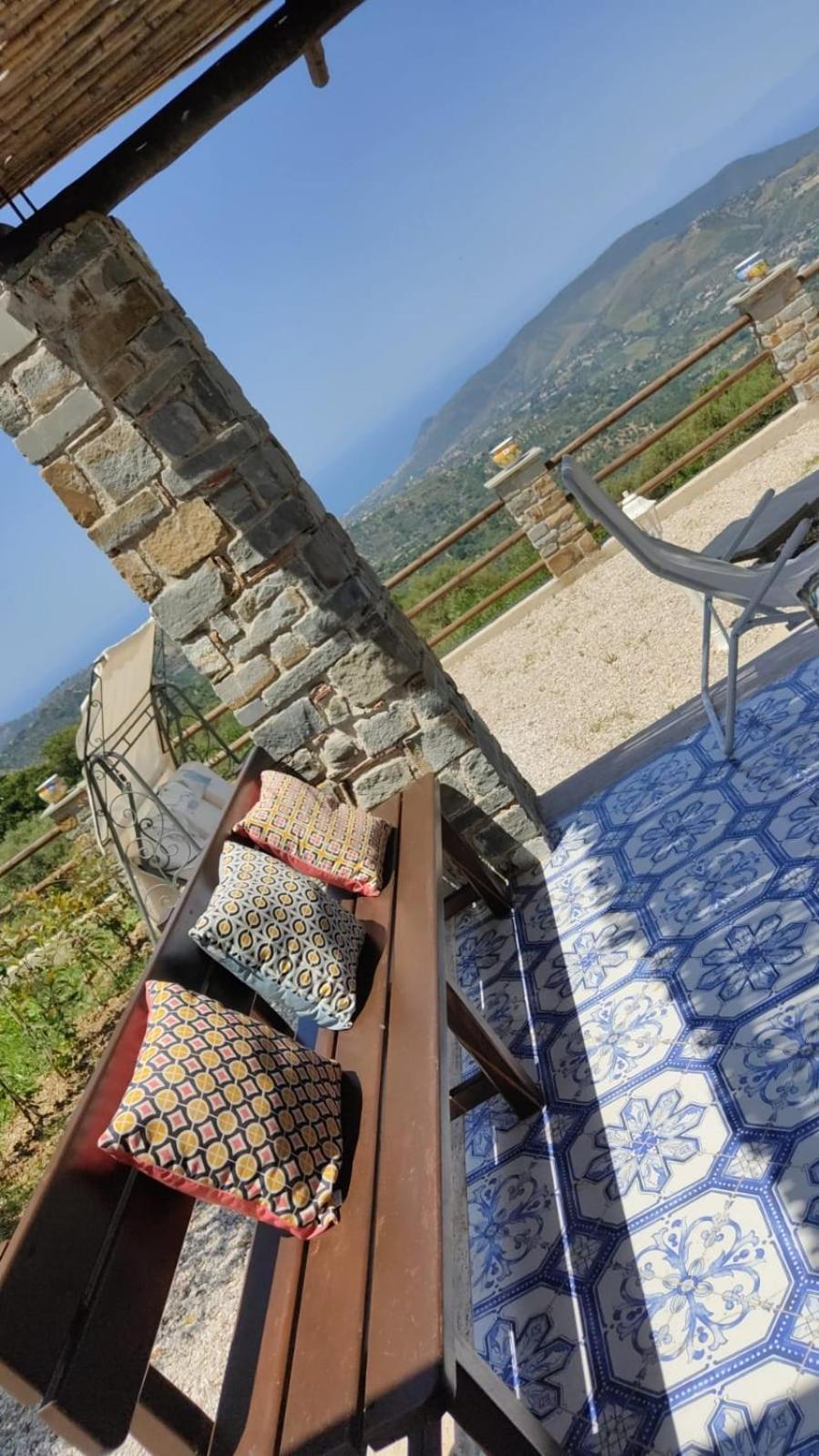 Casa Vacanze Villa La Gatta Vatolla Exterior foto